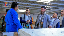 وكيل وزارة الصناعة يطلع على سير العمل في المعامل الإنتاجية لمؤسسة اليتيم 