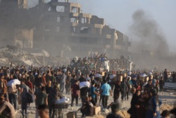 استشهاد 13 فلسطينياً بينهم 3 أطفال أشقاء بقصف صهيوني مناطق في قطاع غزة