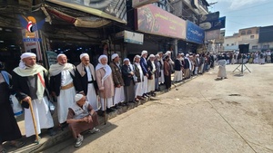Armed Rally in Old Sana’a District in Solidarity with Gaza, Palestinian People